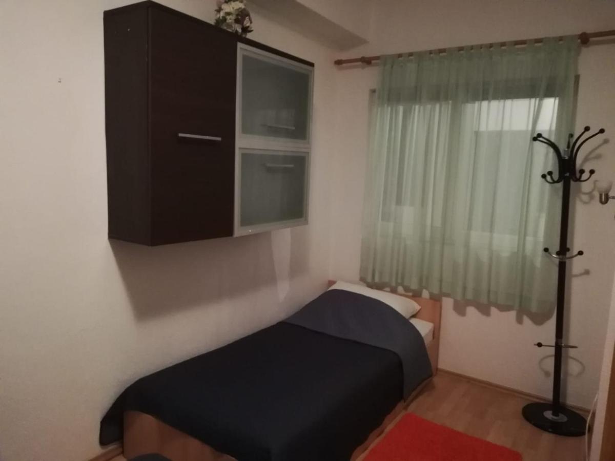 Apartment Hortenzija Baska Voda Luaran gambar