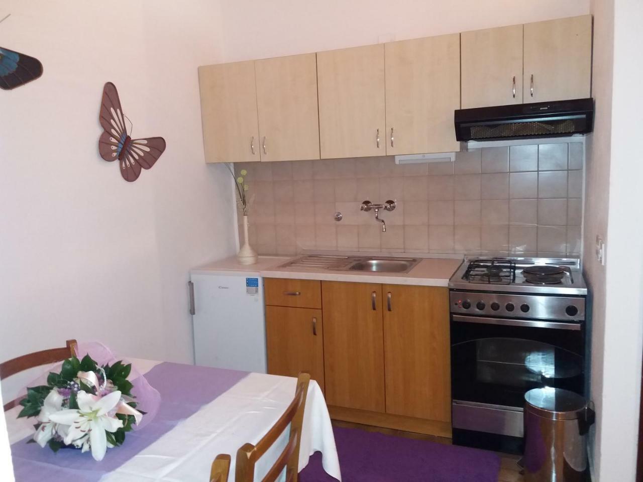 Apartment Hortenzija Baska Voda Luaran gambar
